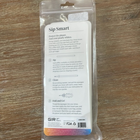 New in Package GIR Reusable Straw Multipack - Picture 2 of 2